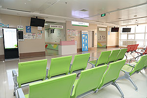 知名专家门诊候诊区
