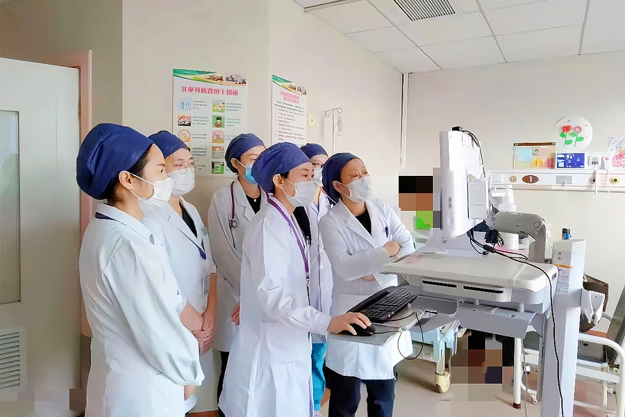 发烧腹泻竟藏 “致命隐患”！罕见非典型溶血尿毒综合征成 “真凶”，青岛市儿童罕见病诊治中心精准破局