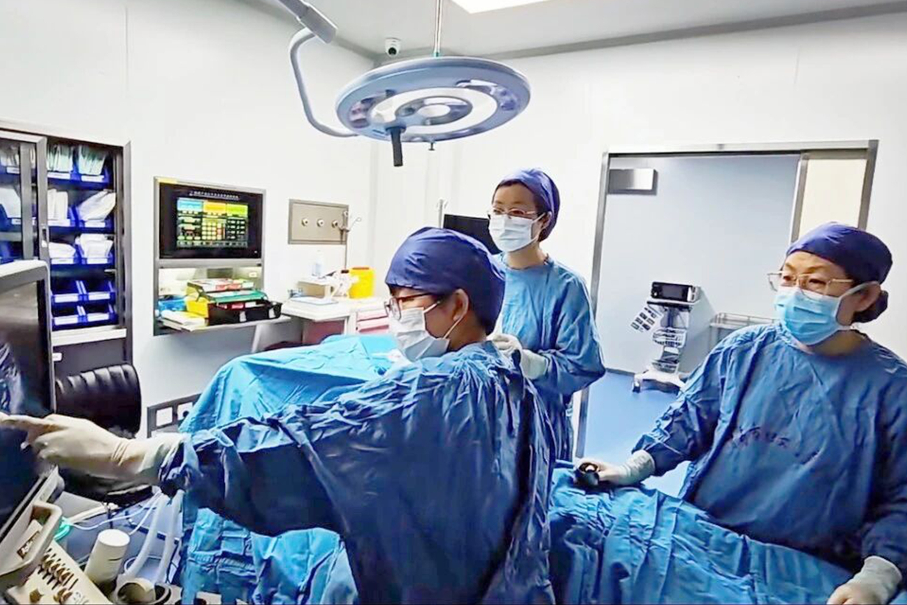 “多子多福” 的忧愁！宫内做“减法”，射频消融助4个多胎家庭圆梦